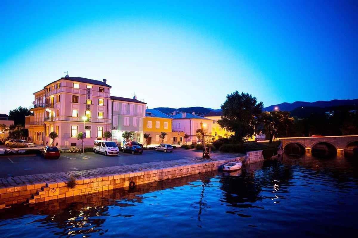Apartments In Crikvenica 5559 Exterior photo